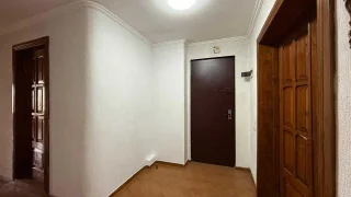 4-комнатная квартира в Тбилиси