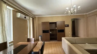 Паркинг на გაზაფხულის ქუჩა Saburtalo