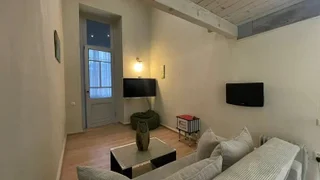 Ул. Галактиона Табидзе, 1: 2-комнатная, 42.0 м²