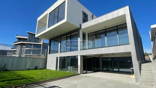 Частный дом 6 спален у озера Лиси