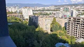 5 room Flat For Sale. Saburtalo