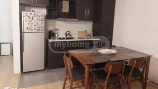2 комнатная квартира Продаётся. Сабуртало