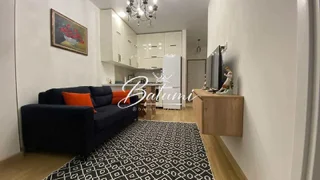 1+1 в районе парка 6 Мая, $700