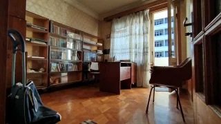 4-комнатная квартира в Тбилиси