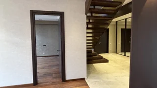 Паркинг на a.razmadze st. 55 Vake