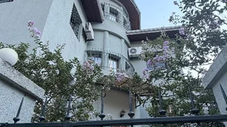 3-этажный частный дом, 580 м², в Ваке