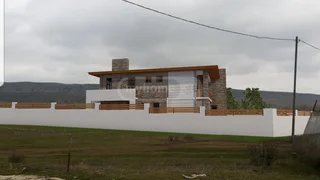 8 room Private House For Sale. Tkhinvala
