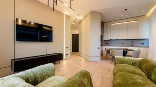 Axis Towers: 3-комнатная, 82.0 м²