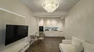 3-комнатная квартира. Исани