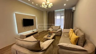 Улица Павле Асланиди, 12: 2-комнатная, 70.0 м²