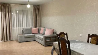4-комнатная квартира сдаётся. Глдани