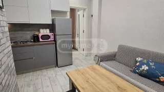 4-комнатная квартира в районе аэропорта