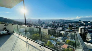 3 room Flat For Sale. Vake