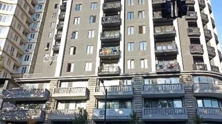 Коммерческое помещение на улица Жиули Шартава 33 Saburtalo