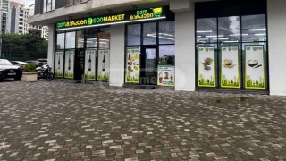 Универсальное коммерческое помещение в районе аэропорта
