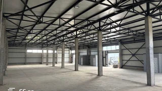 Store-Industrial property For Rent. Lilo