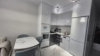 Black Sea Towers: 3-комнатная, 60.0 м²