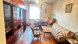 4-комнатная квартира в районе Руставели
