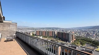 4-комнатная квартира в Тбилиси