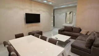 4-комнатная квартира. Ваке