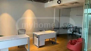 Офисное коммерческое помещение на Лисе
