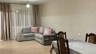 Ул. Илии Векуа, 26: 4-комнатная, 65.0 м²