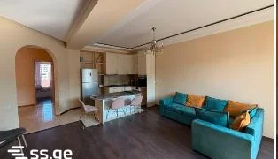 4-комнатная квартира в Тбилиси