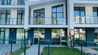 5 room Private House For Sale