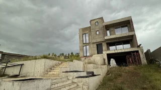 Частный дом премиум класса в Лиси, 600 м²