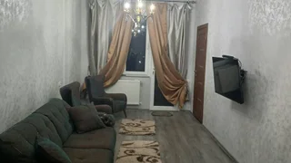 3-комнатная квартира с 2 спальнями на ул. Тбел Абусеридзе, $500