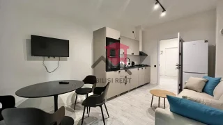 3-комнатная квартира, 106 м², $1500