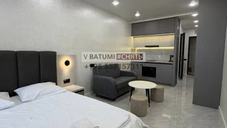 Просторная студия на Новом Бульваре, Лорткипанидзе 24, $500