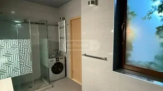 4-комнатная квартира. Ваке