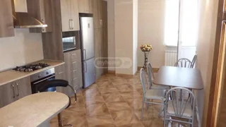 4-комнатная квартира в Тбилиси