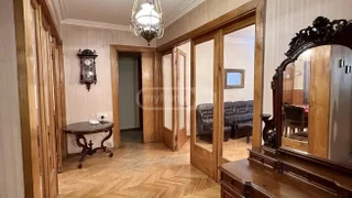 5-комнатная квартира в Тбилиси