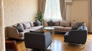Ул. Симона Кандалаки, 63: 4-комнатная, 150.0 м²