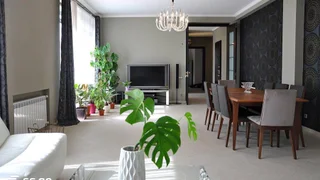 6 room Flat For Sale. Vake