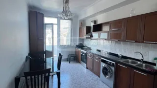 3-комнатная квартира в Ваке