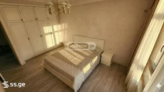 5-комнатная квартира в Тбилиси