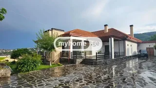 Дом Частный Дом Продаётся. Мтацминда
