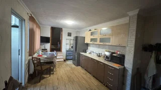 6 room Private House For Sale. Chugureti