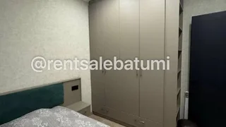 Квартира с тремя спальнями, ул. Багратиони 26