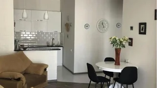 Улица Арчил Цагарели, 19: 2-комнатная, 75.0 м²