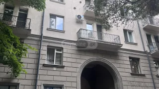4-комнатная квартира Продаётся. Чугурети