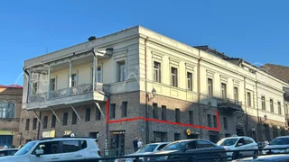 4 room Hotel For Sale. Sololaki