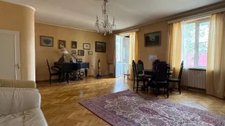 Паркинг на დავით აღმაშენებლის გამზირი Chugureti