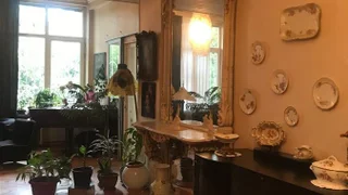 6-комнатная квартира в Тбилиси