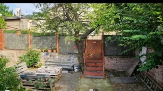 4 room Private House For Sale. Avlabari