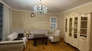1+1 на Sherif Khimshiashvili St Khimshiashvili District