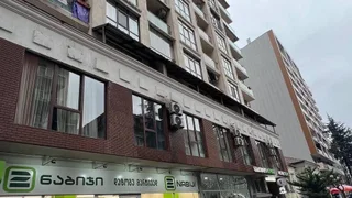 Студия 34 м² у Парка 6 Мая, $450